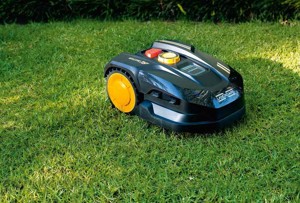 ROBOTICKÁ KOSAČKA LANDXCAPE „LX790“