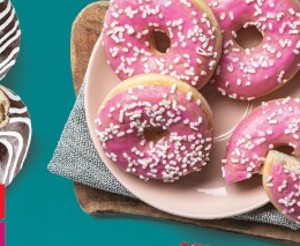 Donut s ružovou polevou
