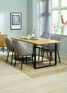 Jedálenský stôl AABENRAA